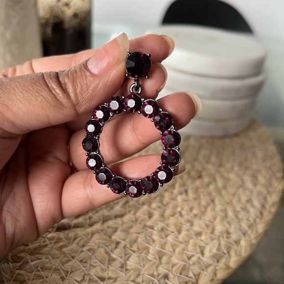 🌺 5/$30 🌺 Burgundy rhinestone circular drop earrings - Picture 6 of 6